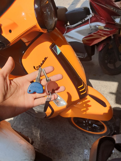 làm chìa khóa vespa